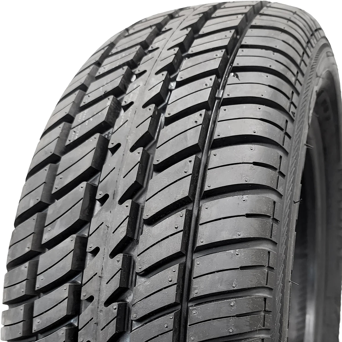 Cooper Cobra Radial G/T All-Season P275/60R15 107T Passenger Tire