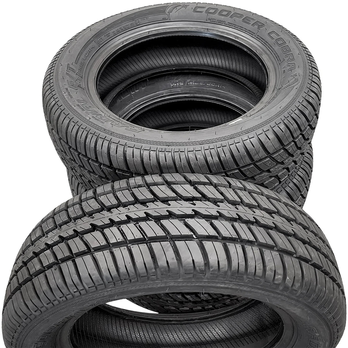 Cooper Cobra Radial G/T All-Season P275/60R15 107T Passenger Tire