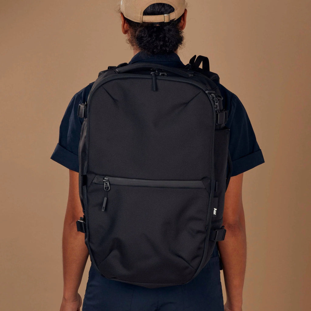 Aer Travel Pack 3 Backpack - 21.5h x 13w x 9d