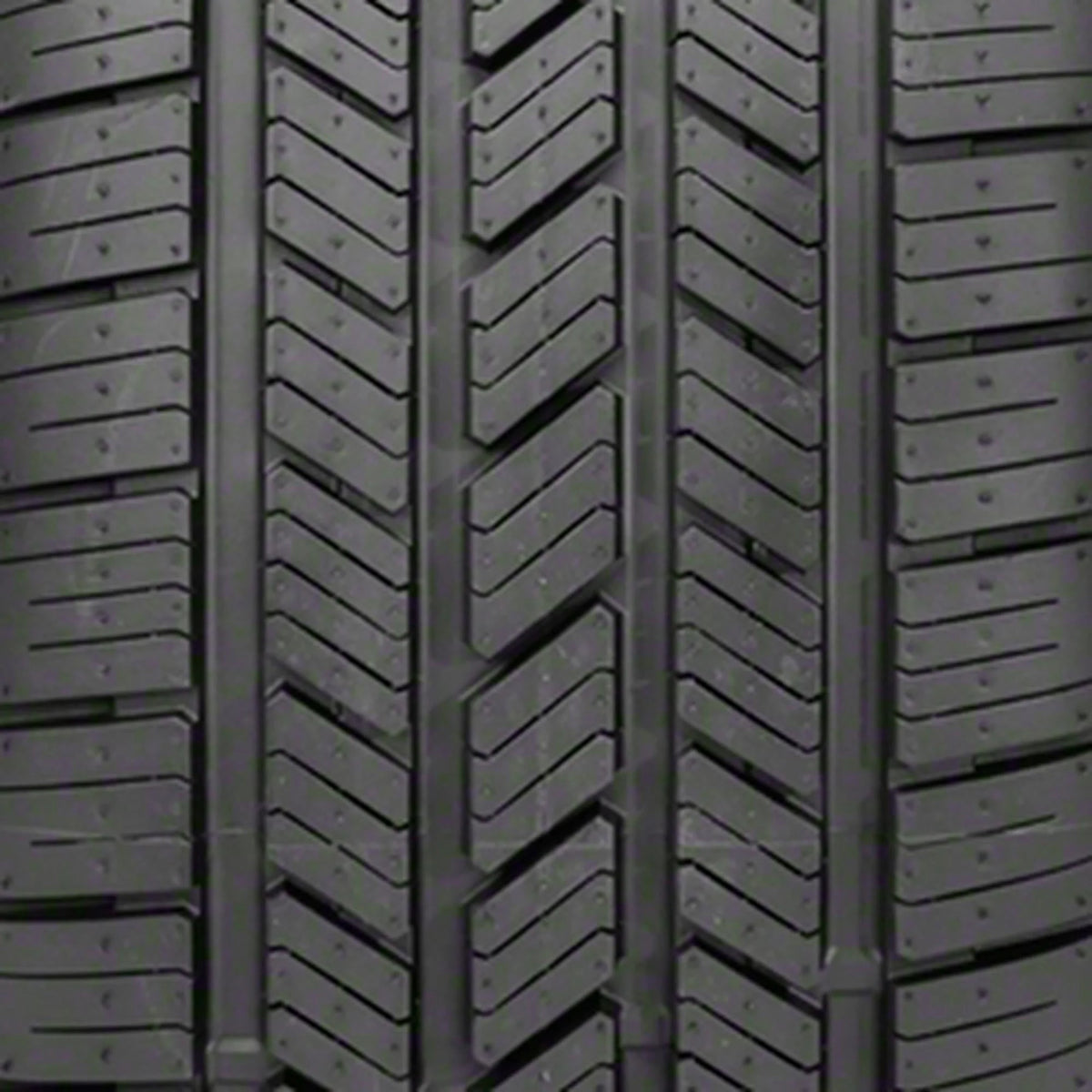 Full season 275/45R20 110V XL passenger tires