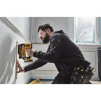 Compact Series 20V Pin Nailer 23 Gauge Kit DCN623D1