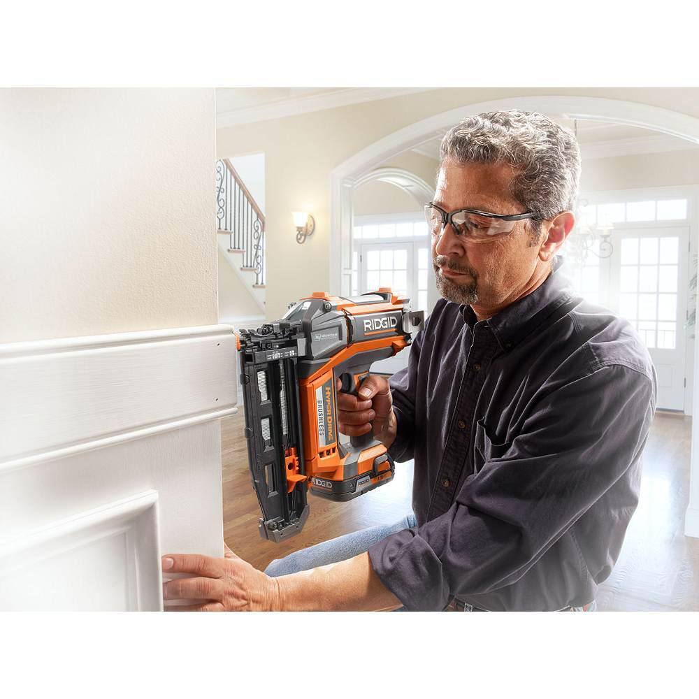 RIDGID 18V Brushless Cordless Nailer Combo Kit with Brad & Finish Nailers, Battery & Charger