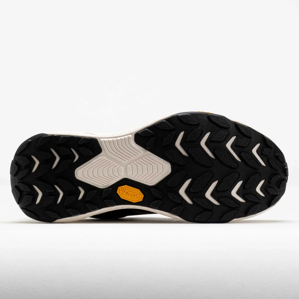 Transport Women's Running Shoes - Black/Alabaster